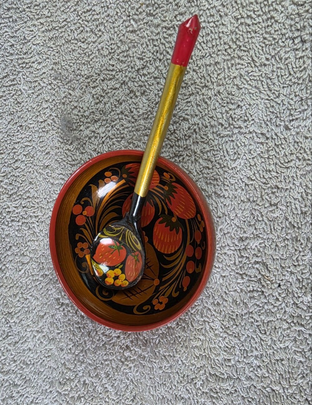 Hand-Painted Russian Style Wooden Bowl & Spoon Set - Black, Red, Gold Floral - Picture 6 of 7